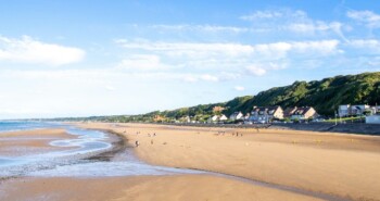 Vier 80 jaar D-Day met een fatbike tocht op Omaha Beach